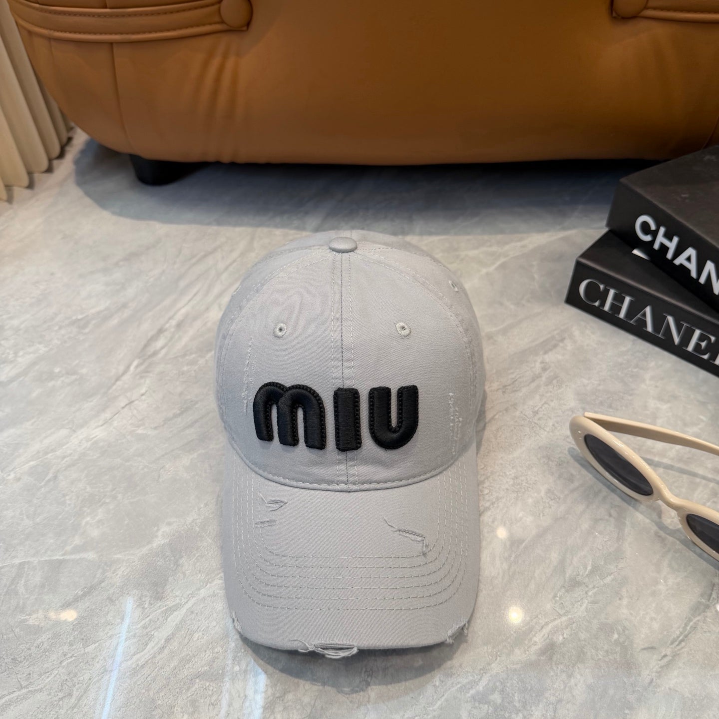 Miumiu Logo Hat Cotton 401100