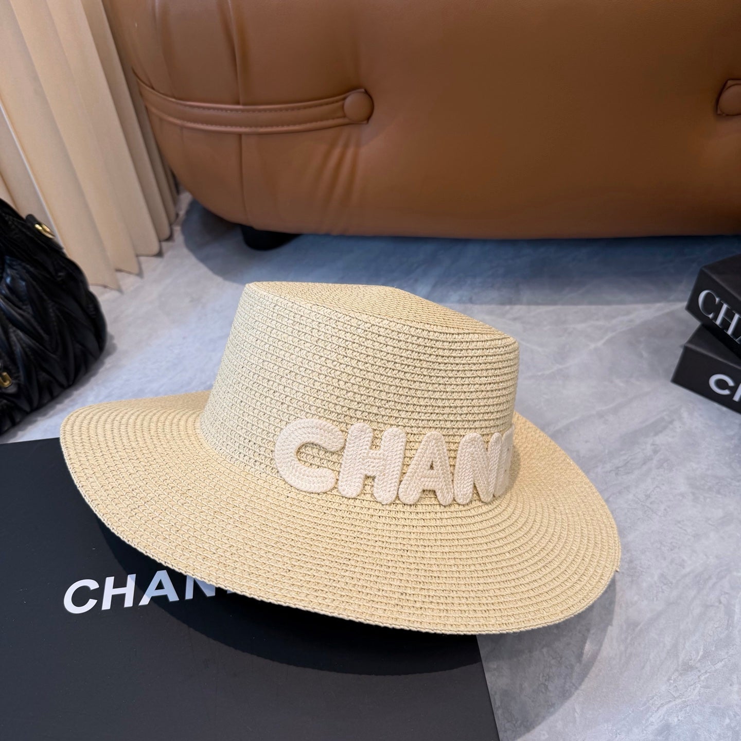 Chanel Logo Straw Hat 269010