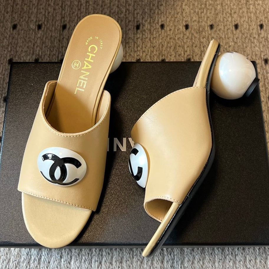 Chanel 2026 Interlocking CC Logo Sandals 60mm Tweed Cowhide 984204