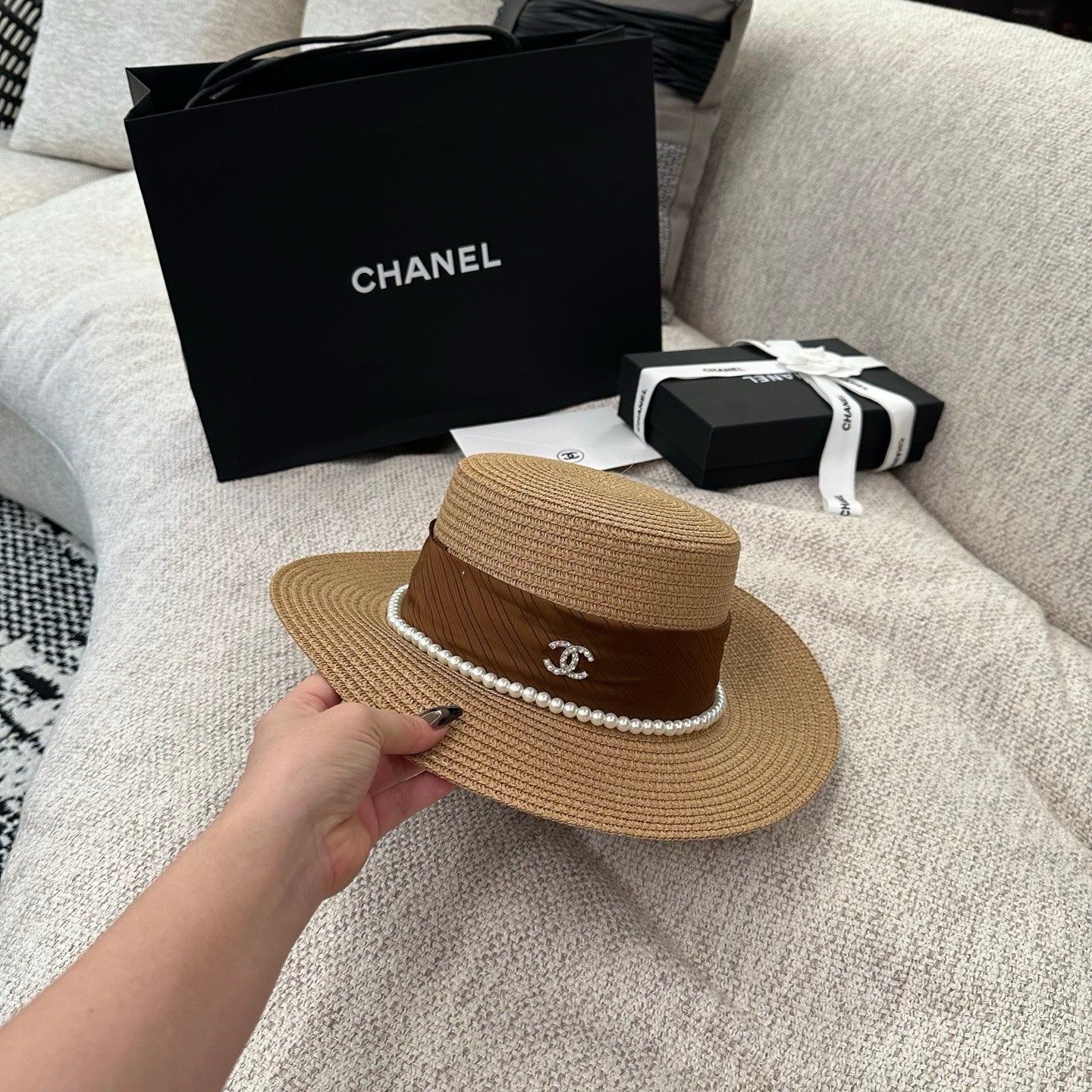 Chanel Pearl Straw Hat 214515