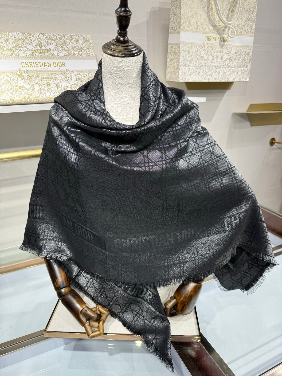 Dior 2026 Cannage Scarf 140cm Silk And Cashmere 211158