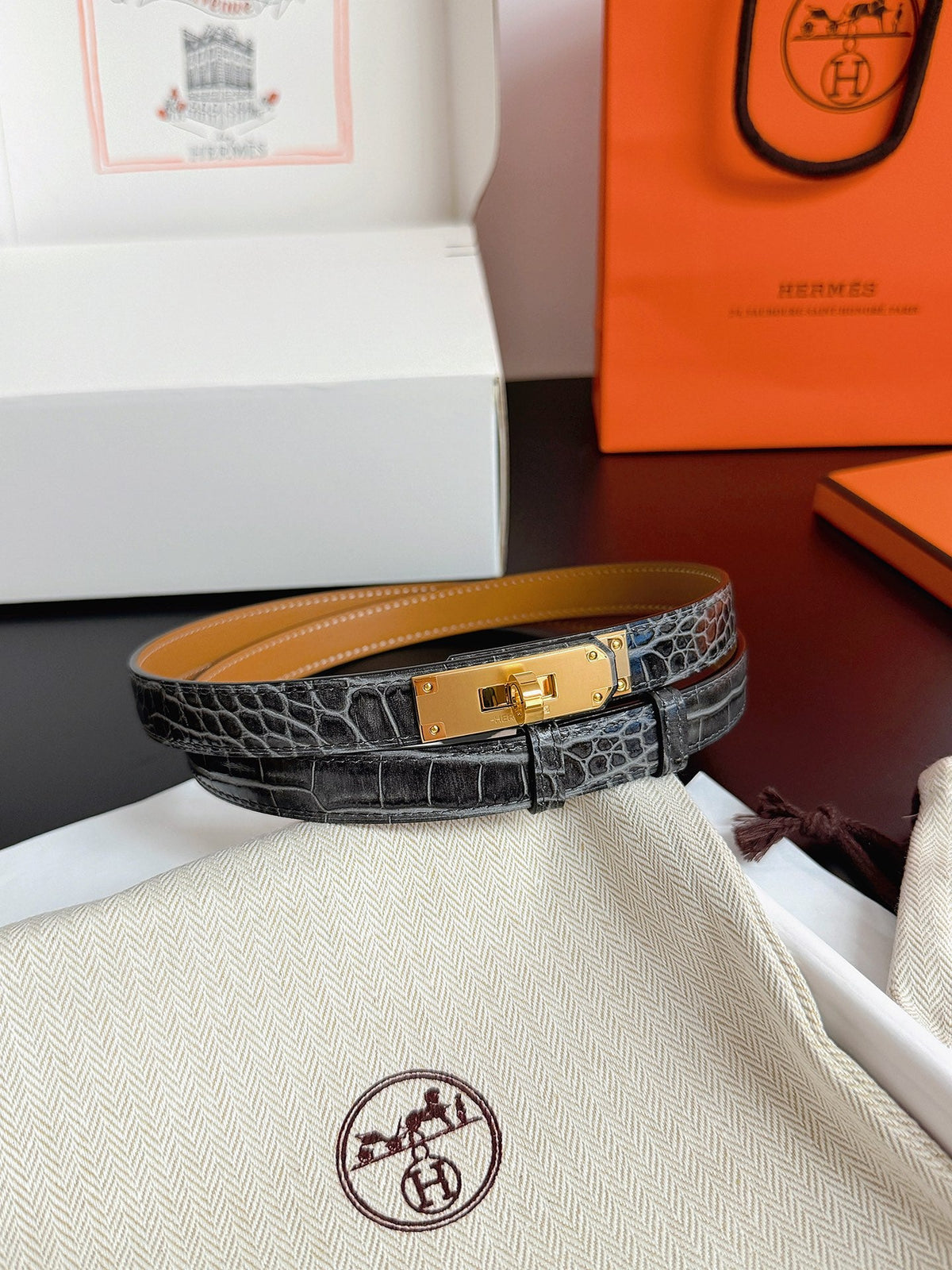 Hermes 2026 Kelly 18 Belt Crocodile-embossed Epsom Calfskin 214097