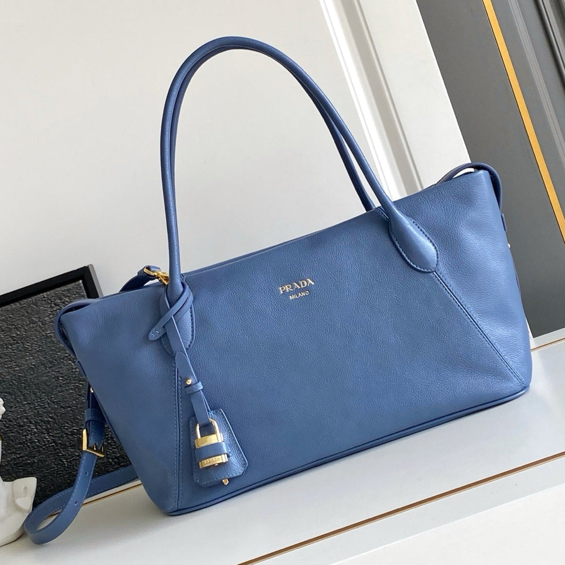 Prada 2026 Ouvert Large Leather Tote Bag 32cm Leather