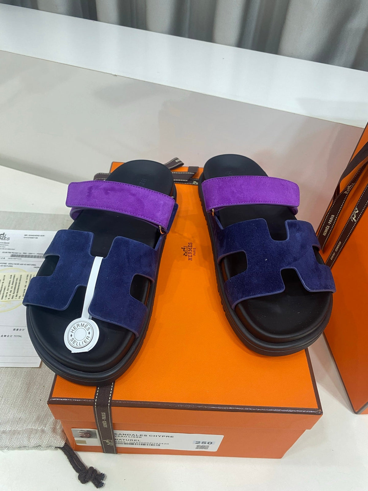 Hermes 2026 Chypre Sandal Two-tone Suede 957567