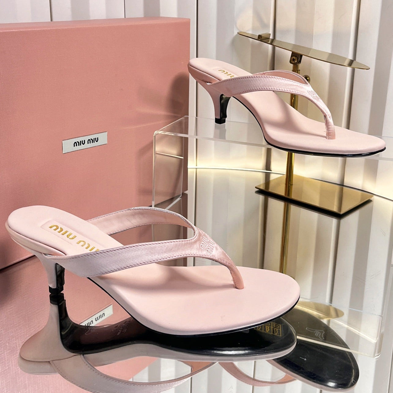Miu Miu 2026 Kitten Heel Flip-Flops Sandals 45mm Silk 979177