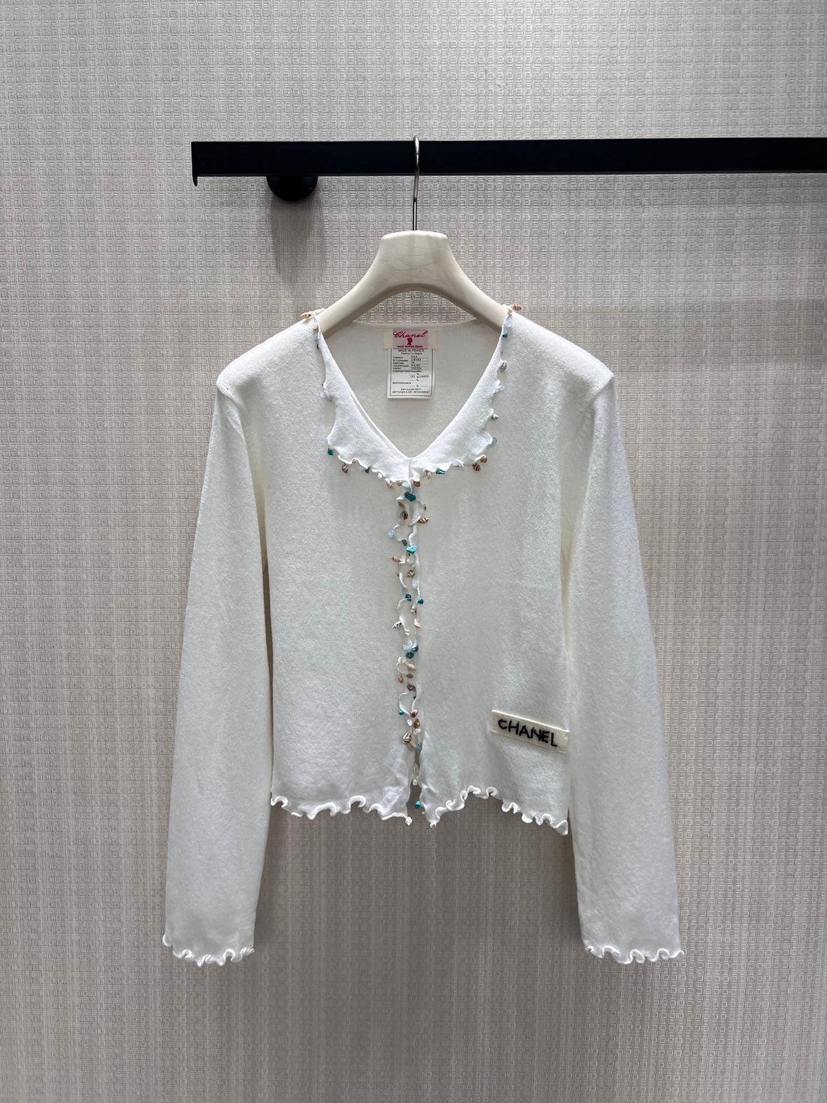 Chanel 2026 Cardigan With Bead And Rhinestone Embellishments 425523