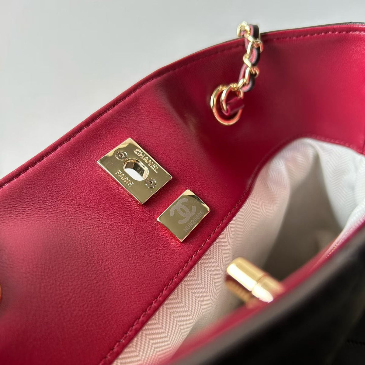 Chanel 2026 Quilted Lucky Tote Bag 30cm Leather