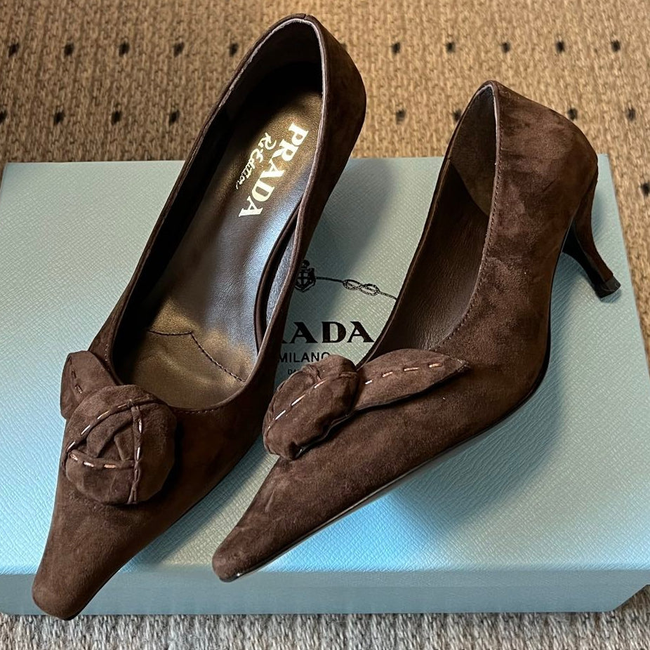 Prada 2026 Bow Pointed Toe Pumps Suede 151280
