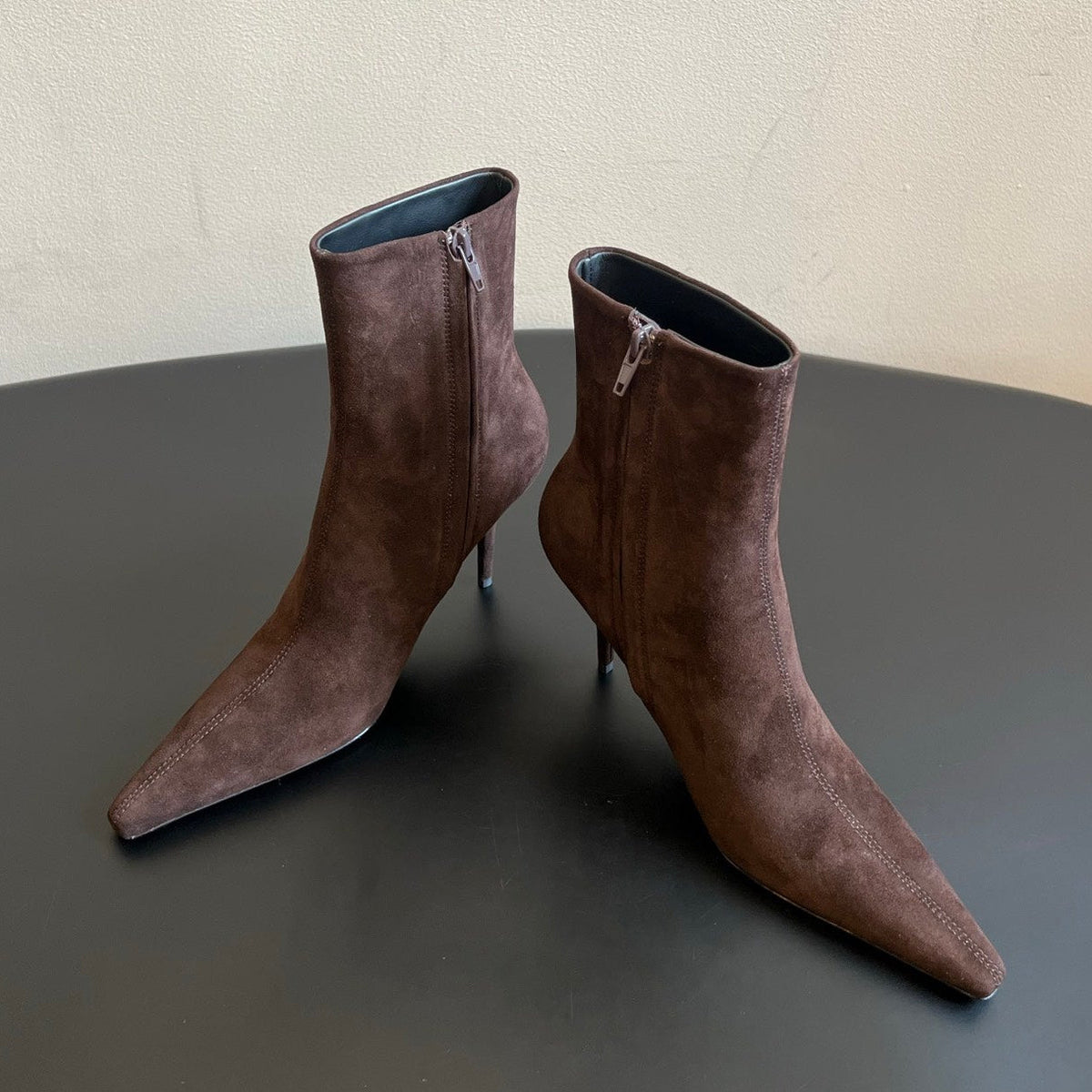 YSL 2026 Pointed-Toe Ankle Boots 90mm Suede Leather 203401