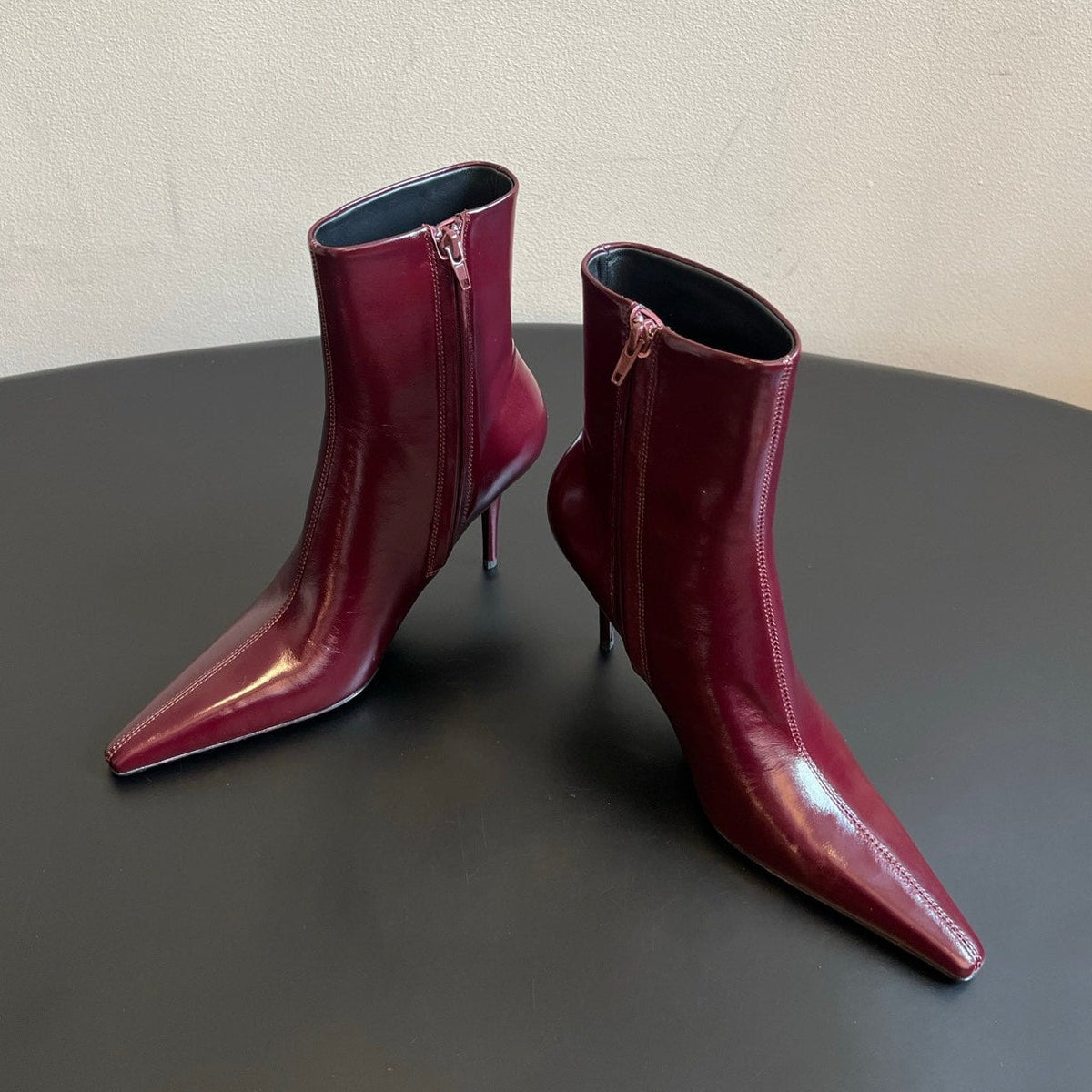 YSL 2026 Pointed-Toe Ankle Boots 90mm Suede Leather 203401