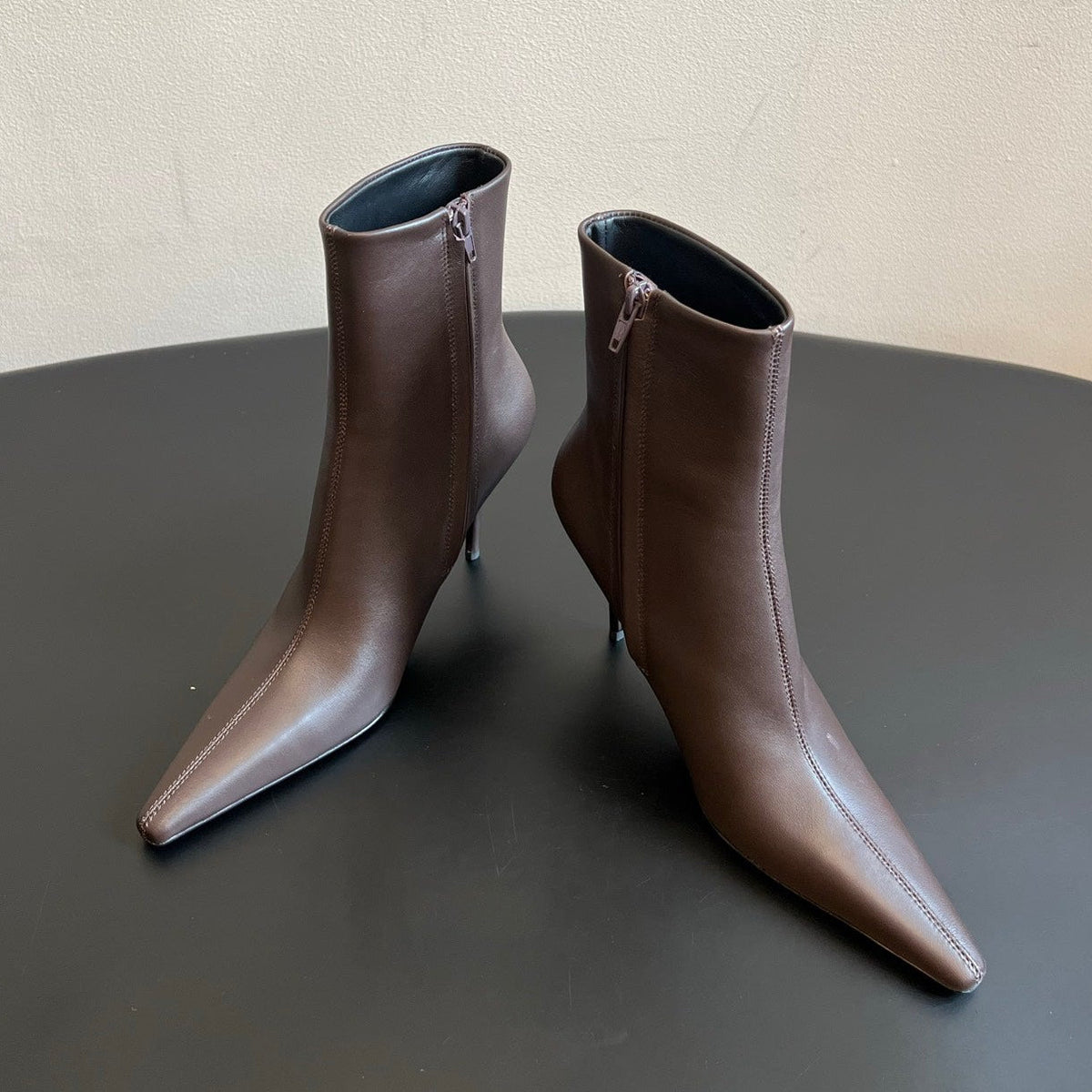 YSL 2026 Pointed-Toe Ankle Boots 90mm Suede Leather 203401