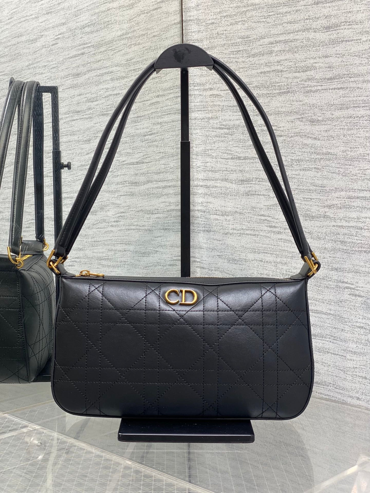Dior 2026 Quilted Leather Zippered Shoulder Bag 26cm Suede Leather 403691