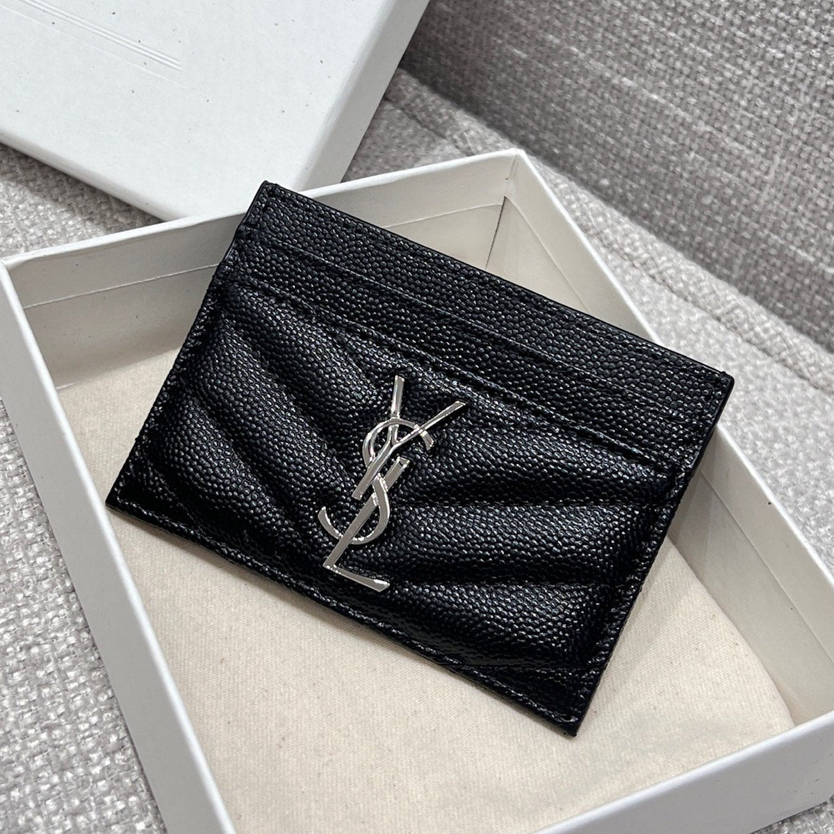 YSL 2026 Cassandre Matelasse Card Case 10cm Lambskin Cowhide