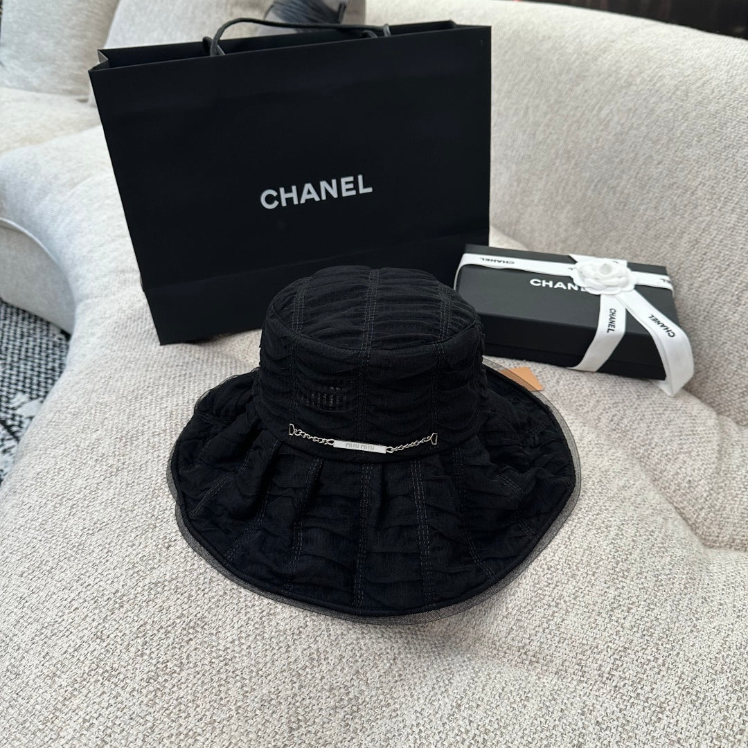 Miumiu Bucket Hat 214527