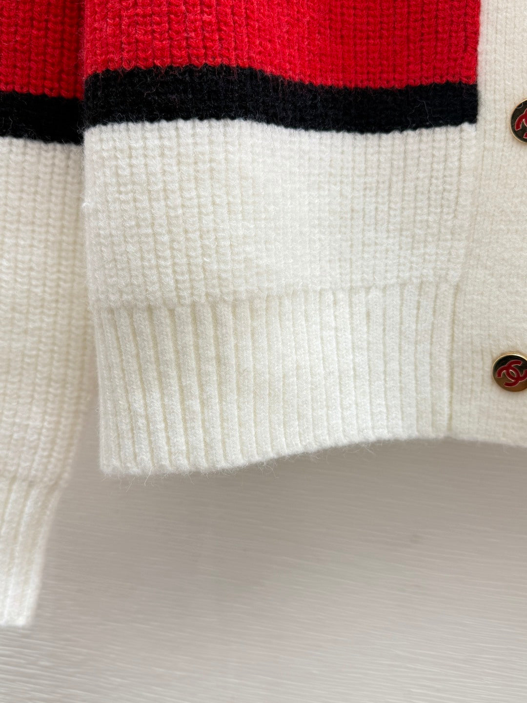 Chanel 2026 Cardigan White Red Black Wool 832484