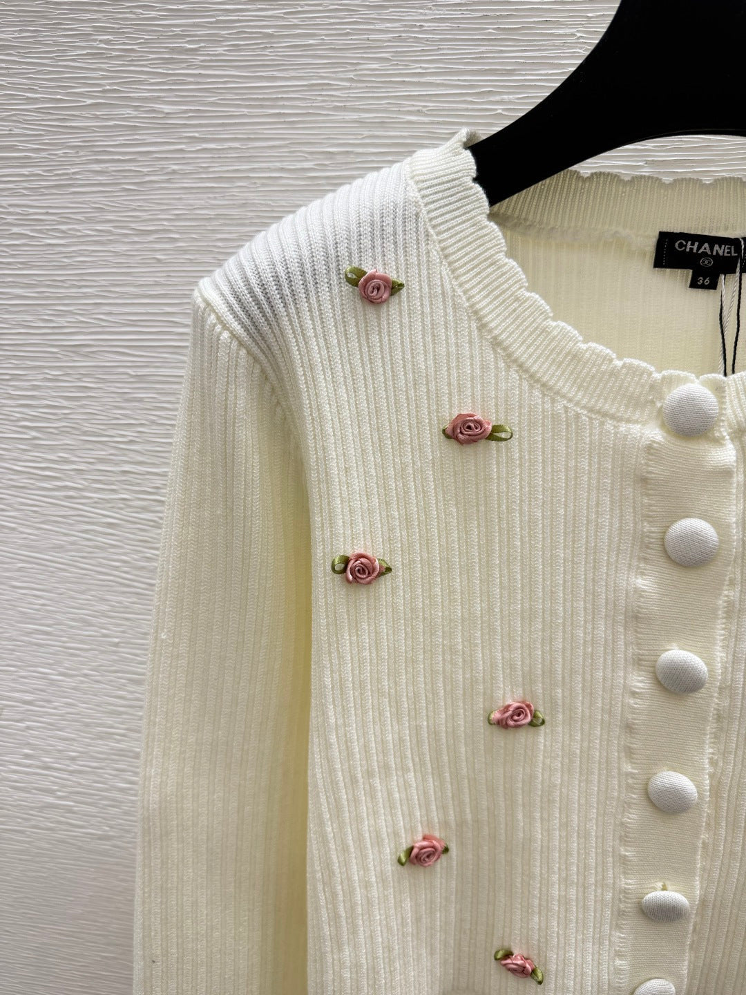 Chanel 2026 Floral Knitted Long Sleeve Cardigan Wool 913501