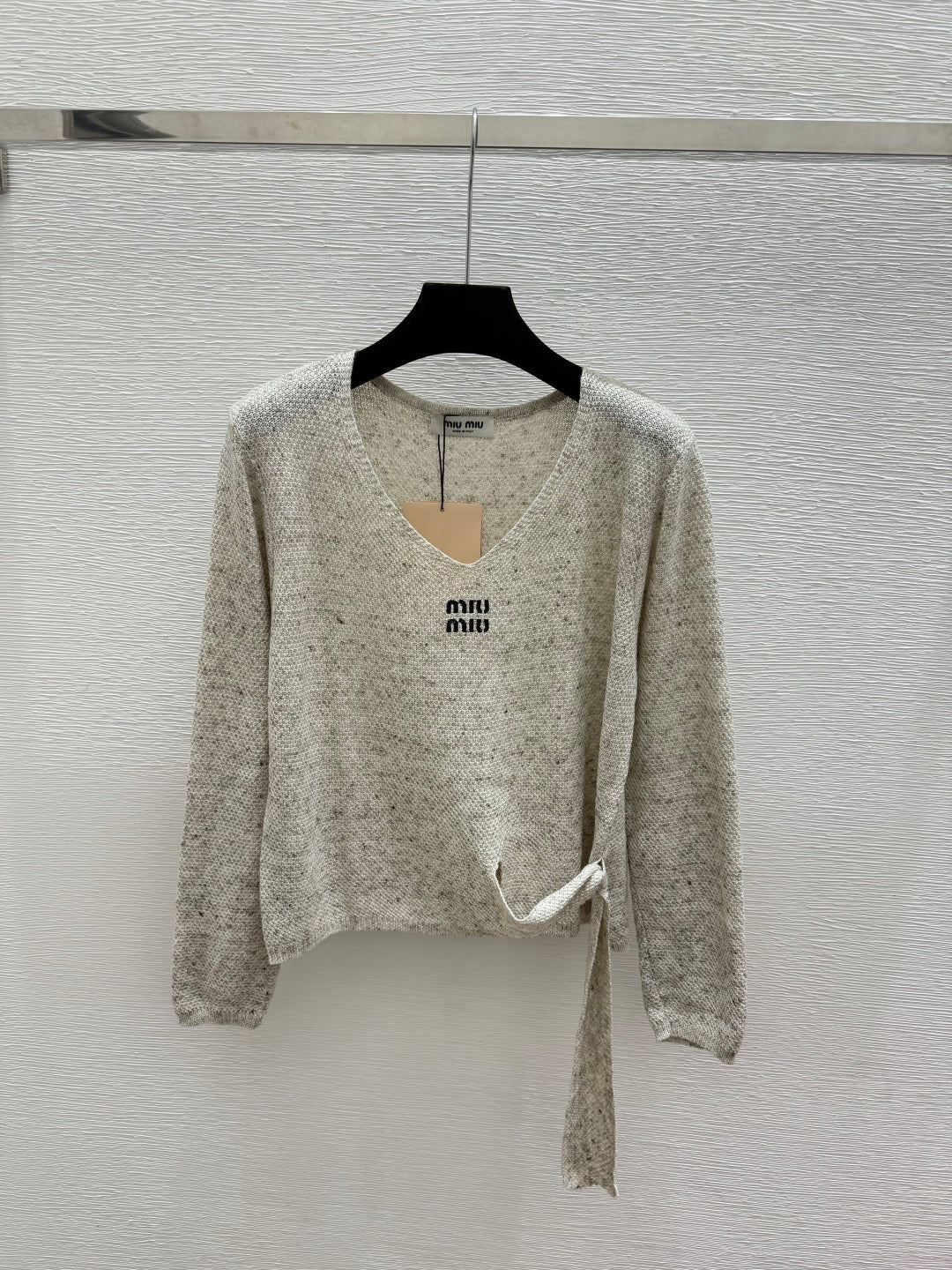 Miumiu 2026 V-Neck Knitted Long Sleeve Wool 913487