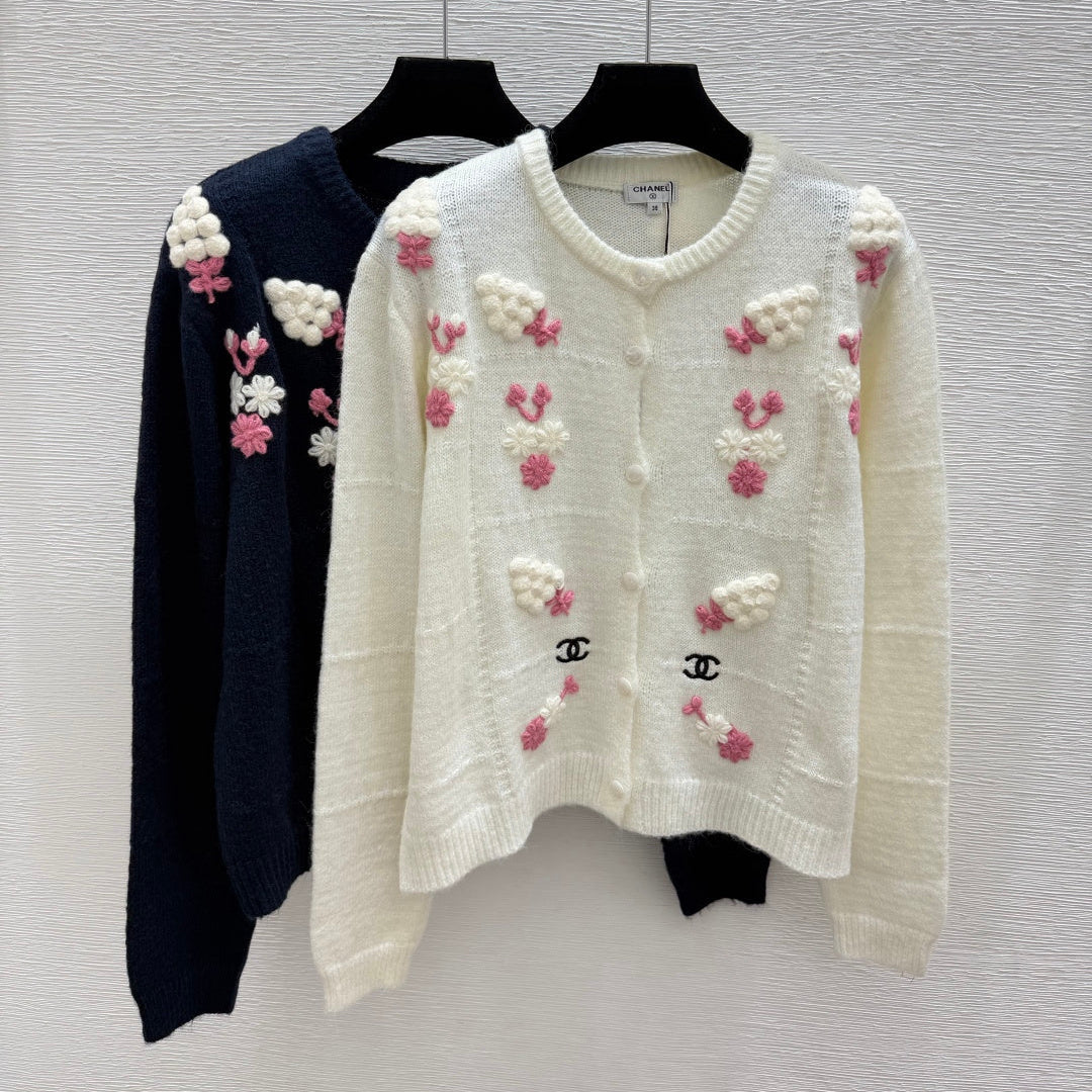 Chanel 2026 Floral Knitted Long Sleeve Cardigan Wool 259254