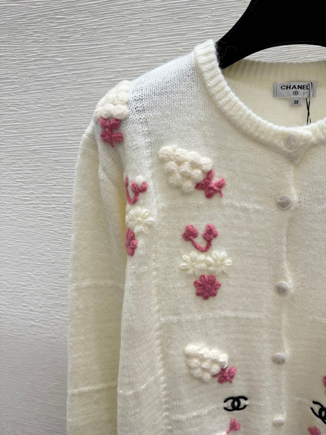 Chanel 2026 Floral Knitted Long Sleeve Cardigan Wool 259254