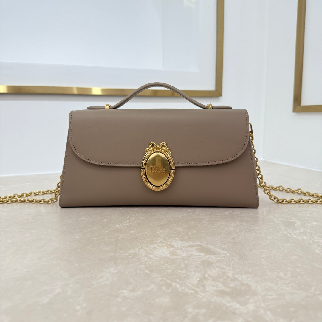 Dior 2026 Medaillon Clutch Multicolors Calfskin 165354