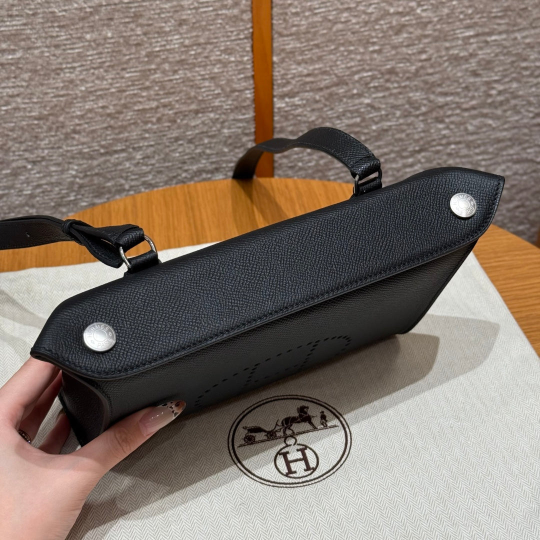 High-end Hermes 2026 Videpoches Bag 27cm Togo Calfskin