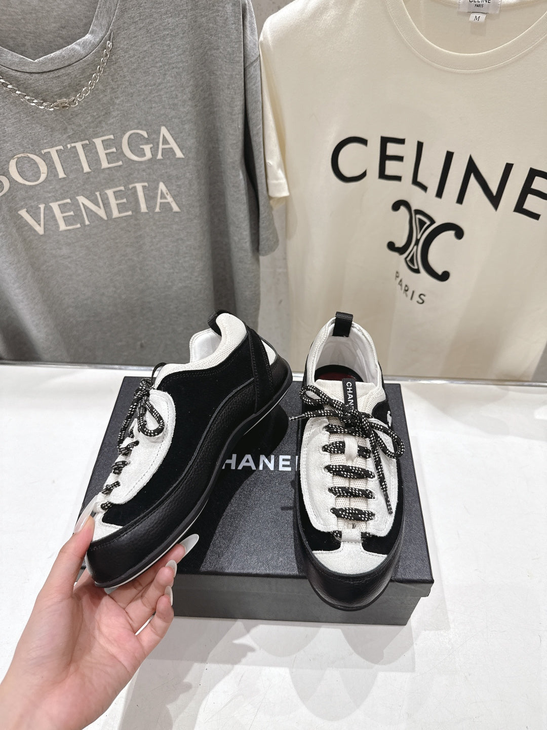 Channel 2026 Sneaker Calfskin And Suede 896465