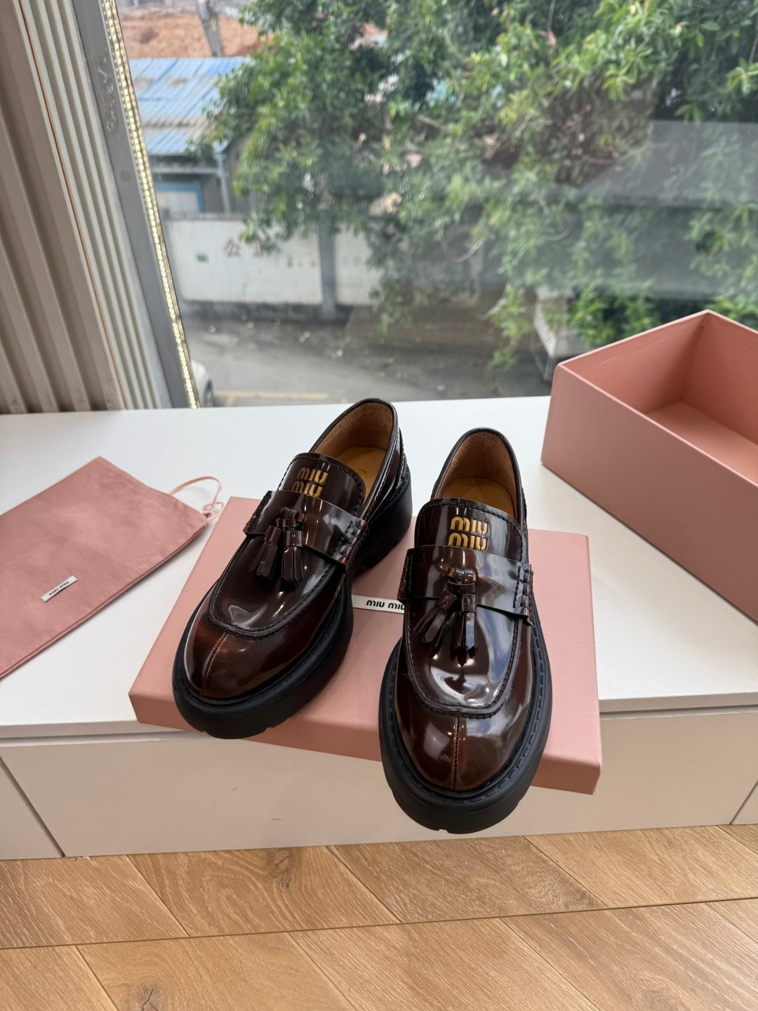 Miu Miu 2026 Platform Loafers Brown Patent Leather 994129