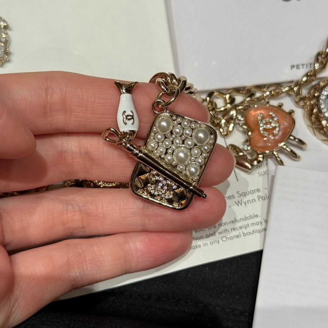 Chanel 2026 Multi-Charm Chain Belt 189210