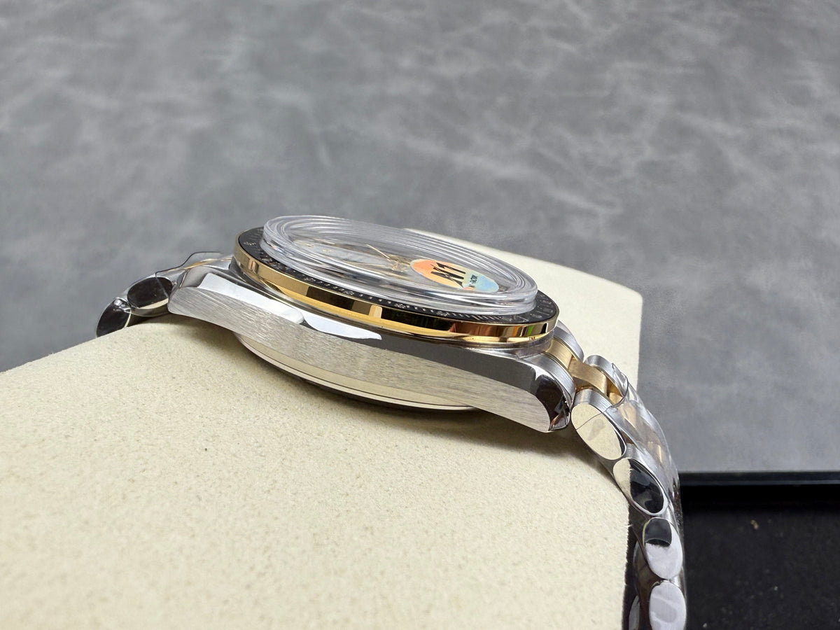 Omega Speedmaster Professional Moonwatch 42mm Gold Steel Strap Silver Dial