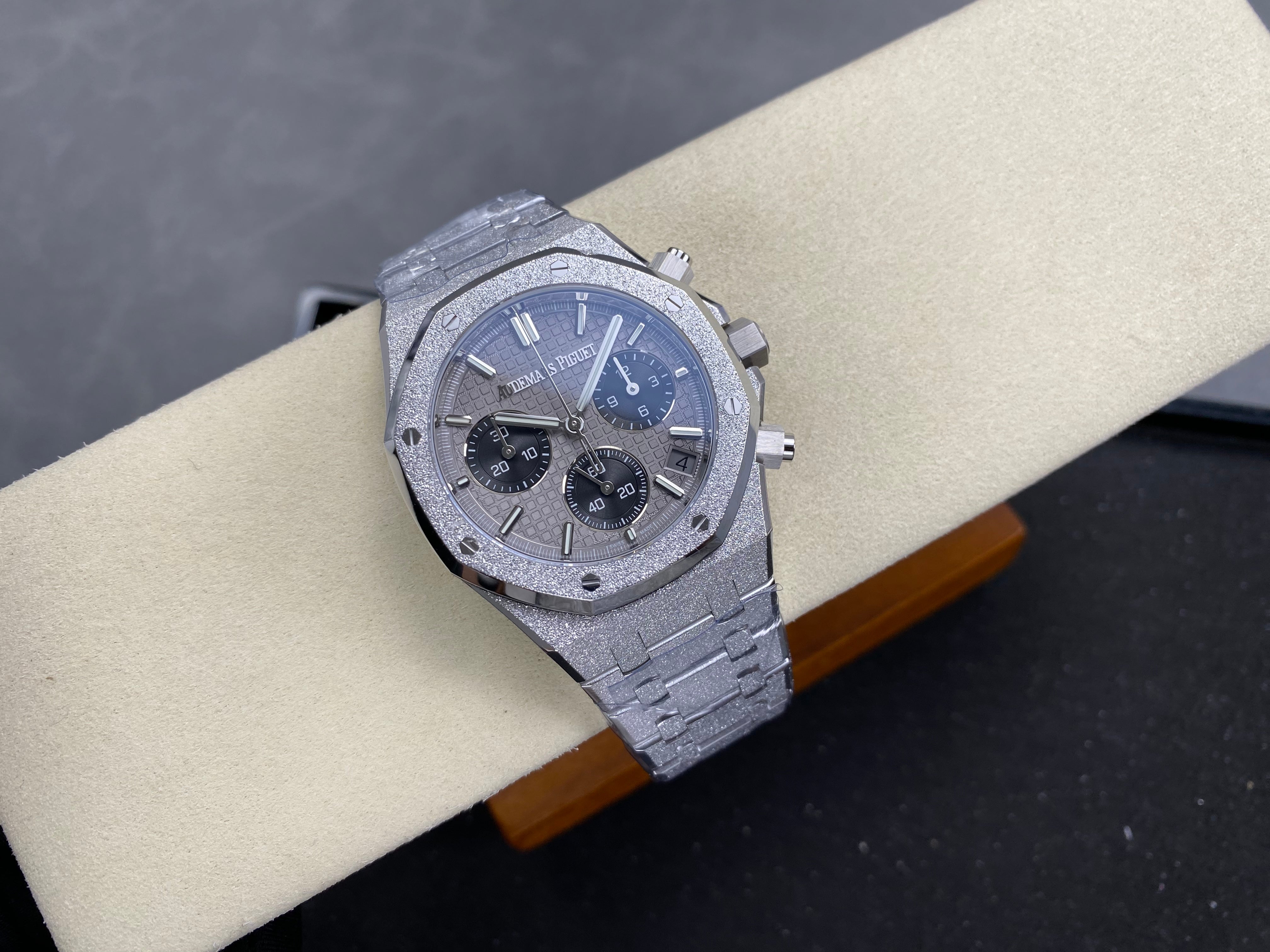 Audemars Piguet Royal Oak Chronograph 41mm Frosted Steel Case Grey Dial