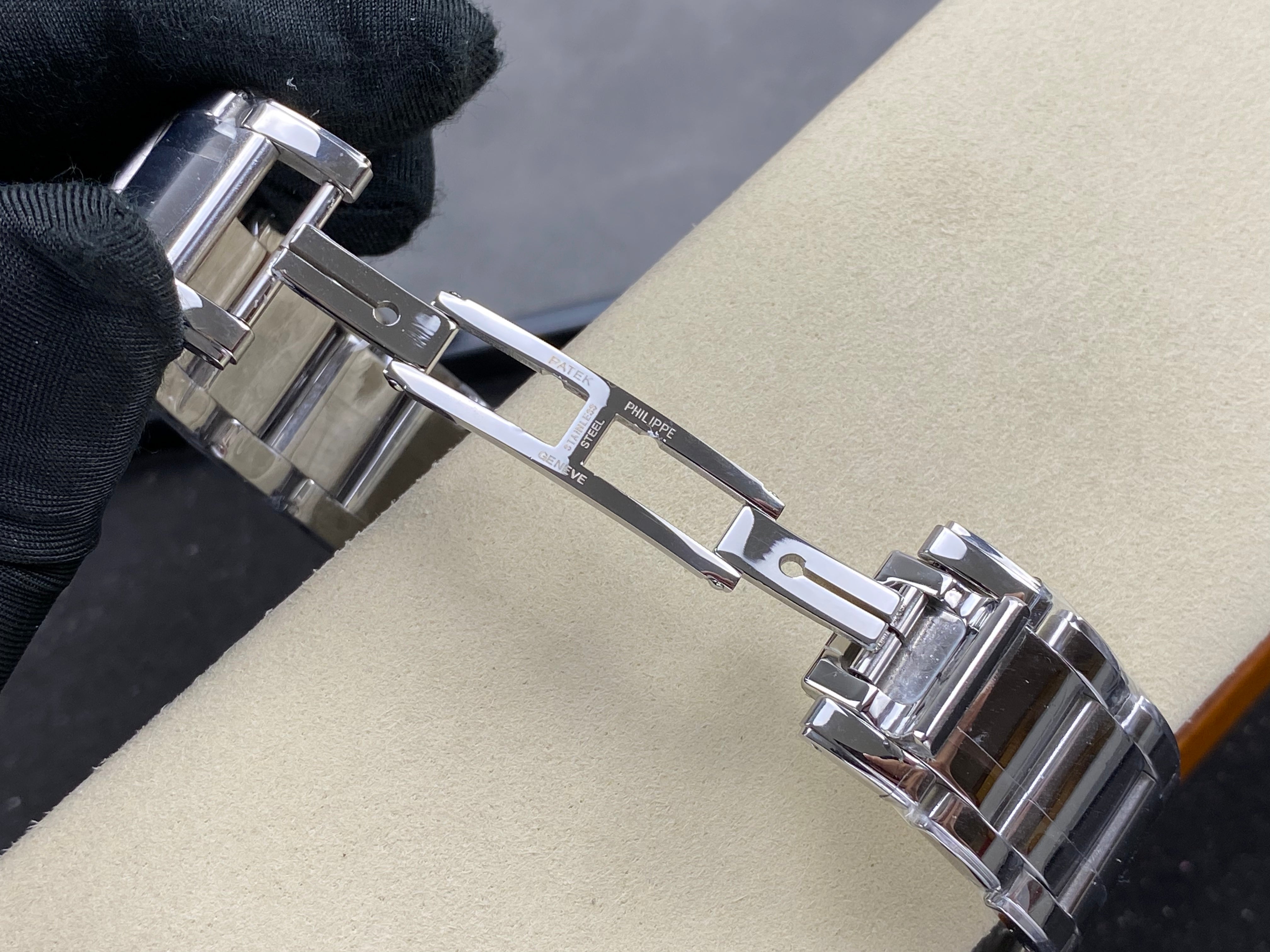 Patek Philippe Twenty 26mm Sliver Case Diamond Bezel