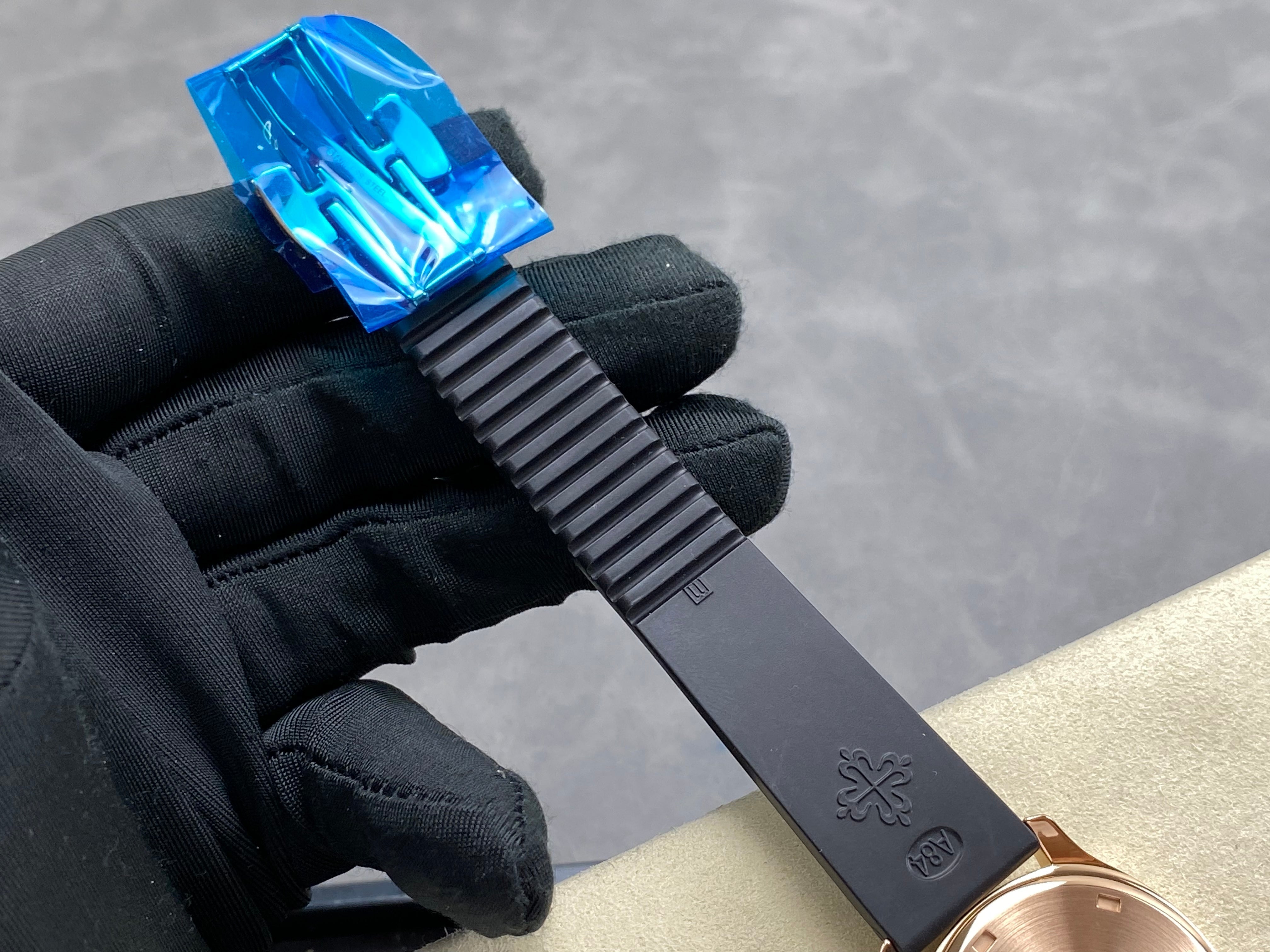Patek Philippe Aquanaut 35.6mm Diamond Benzel Black Rubber Strap