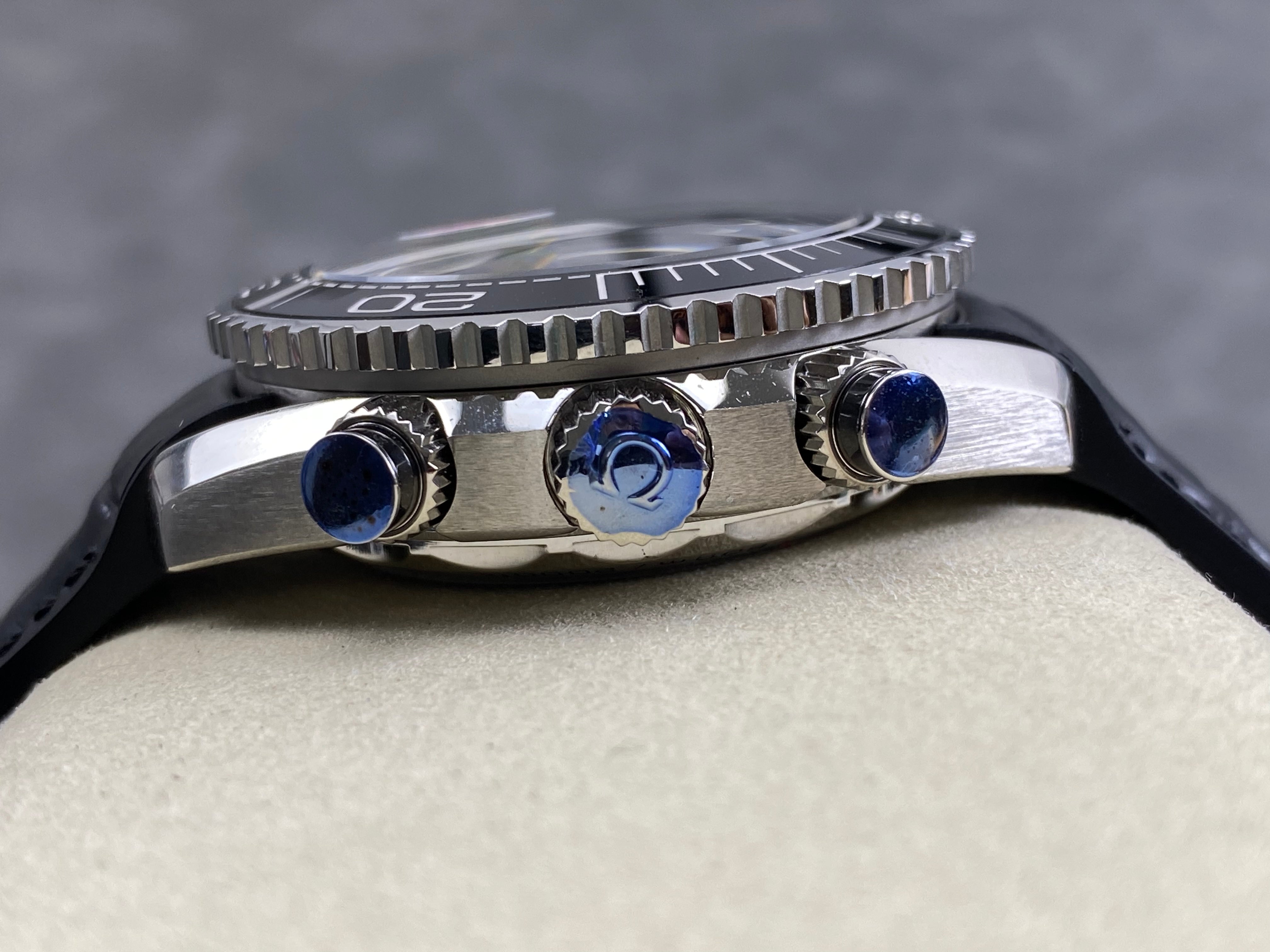 Omega Seamaster 46mm Blue Dial Sliver Case Blue Crocodile Leather