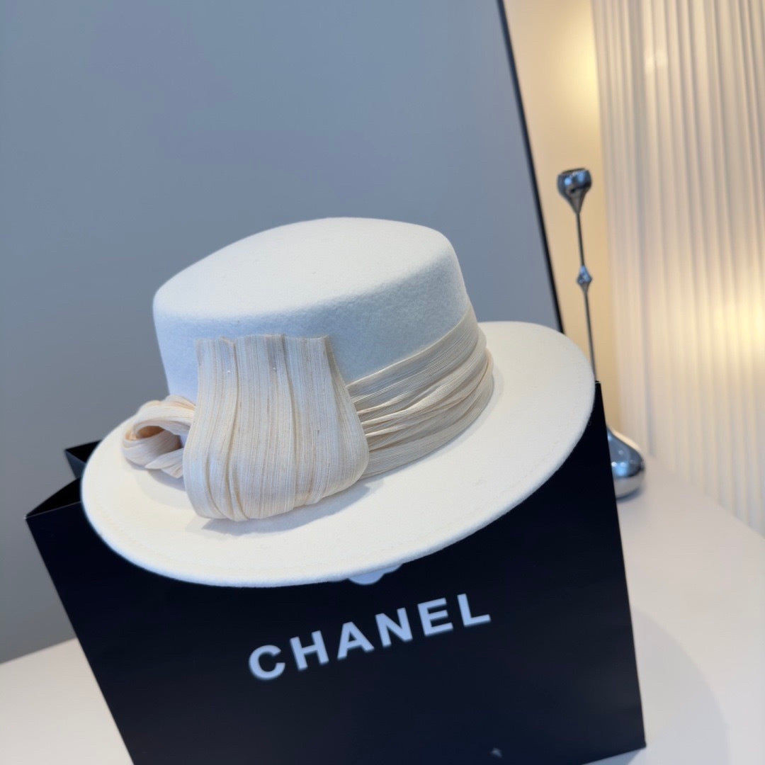 Chanel Cashmere Flat Top 425545