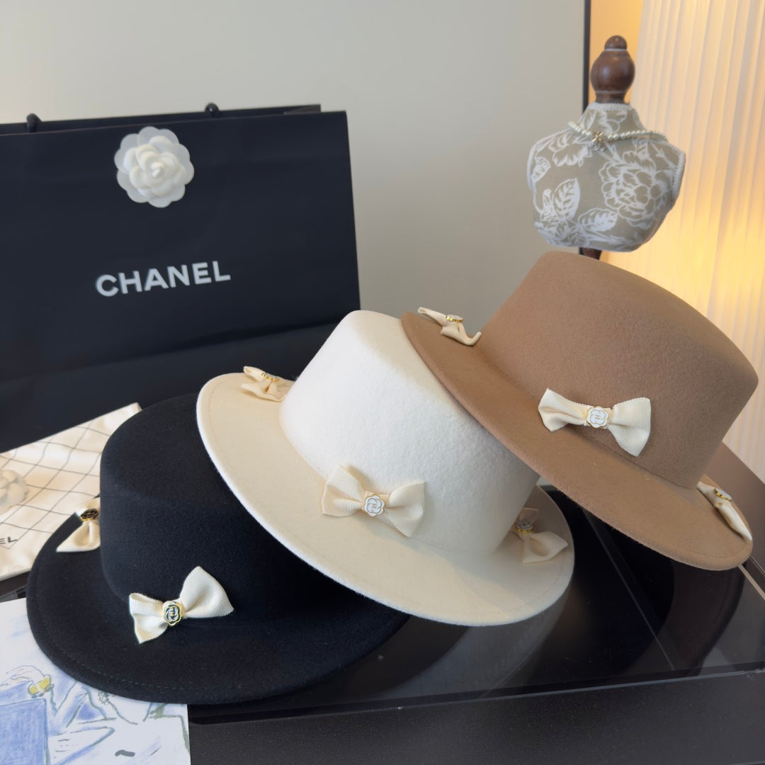 Chanel Bow Cashmere Flat Top 477667