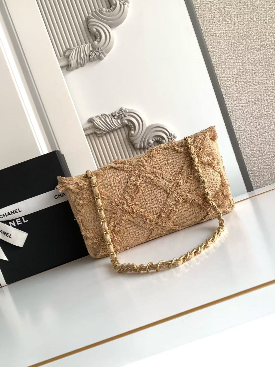CC 2025 Crochet 27cm Beige Tweed Fabric