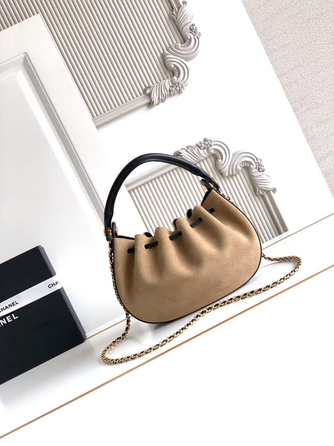 Chanel 2026 Drawstring Cloud Bucket Bag 32cm Suede Calfskin