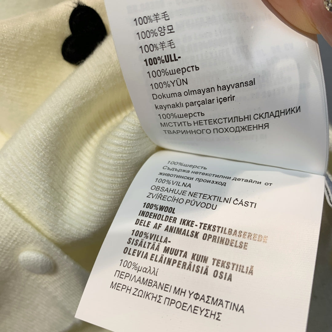 Miumiu 2026 Heart Motifs Cardigan Wool 421231