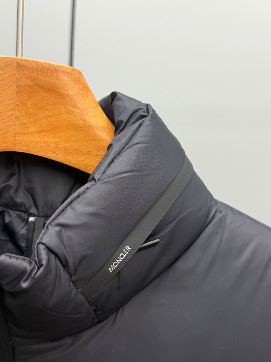 Moncler 2026 Dalalven Jacket Black Nylon Down