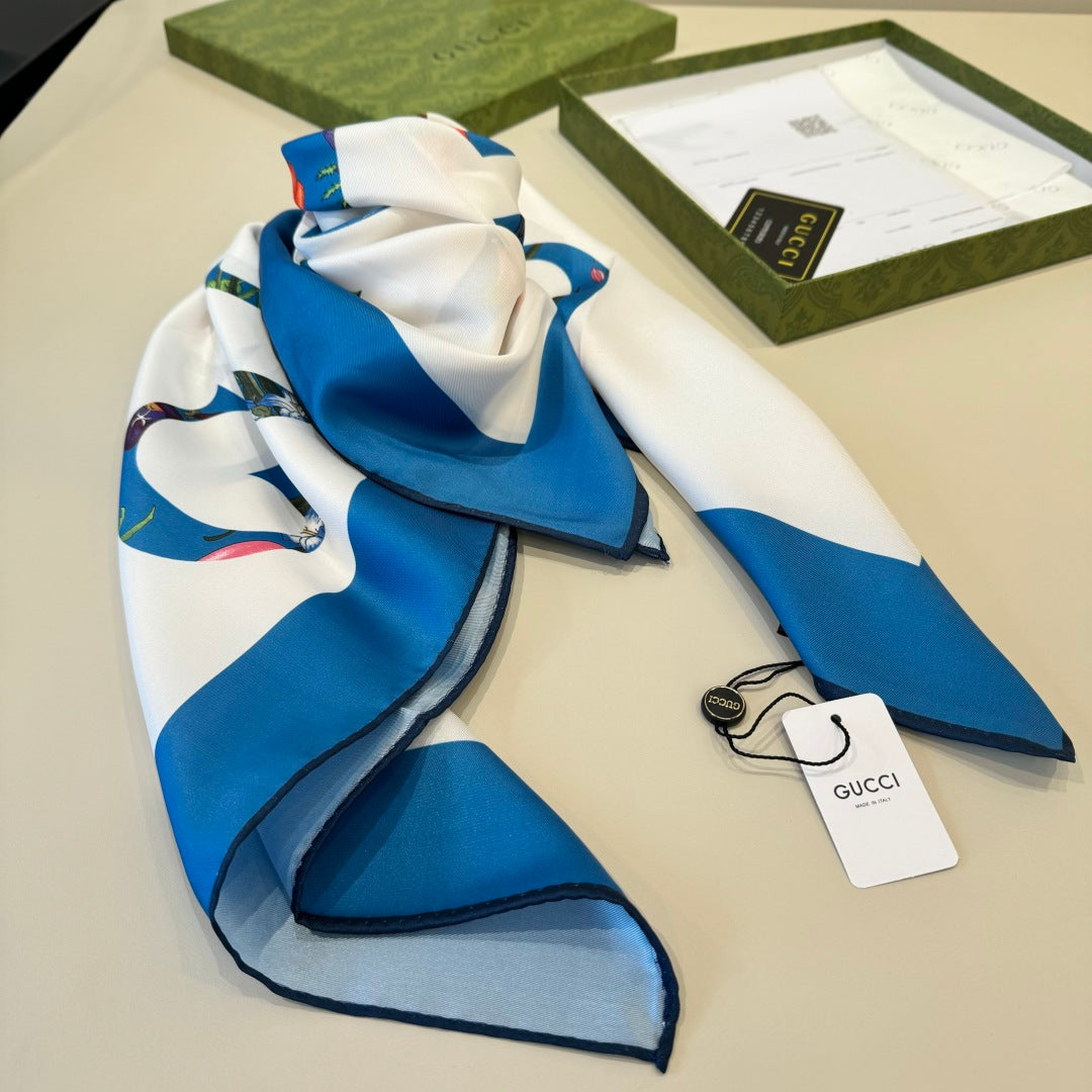 GG Signature Floral Scarf 90CM  White Blue Twill Silk 280695