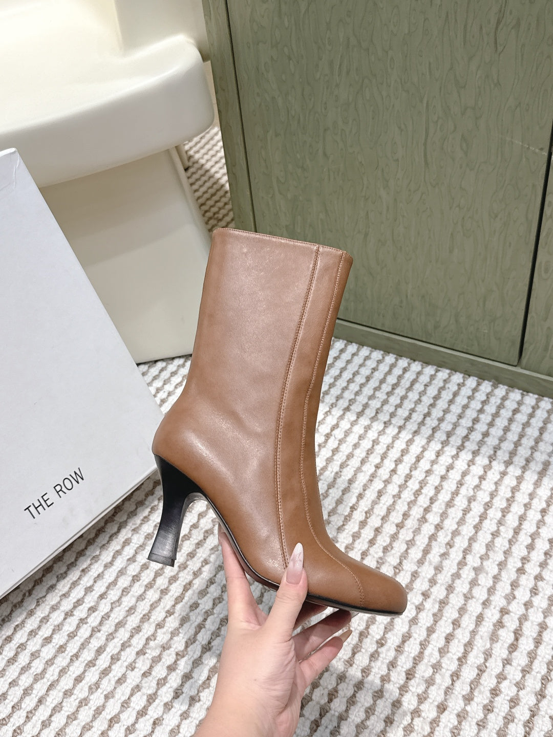 The Row 2025 Chunky Heel Round Toe Ankle Boot Brown Leather 572086