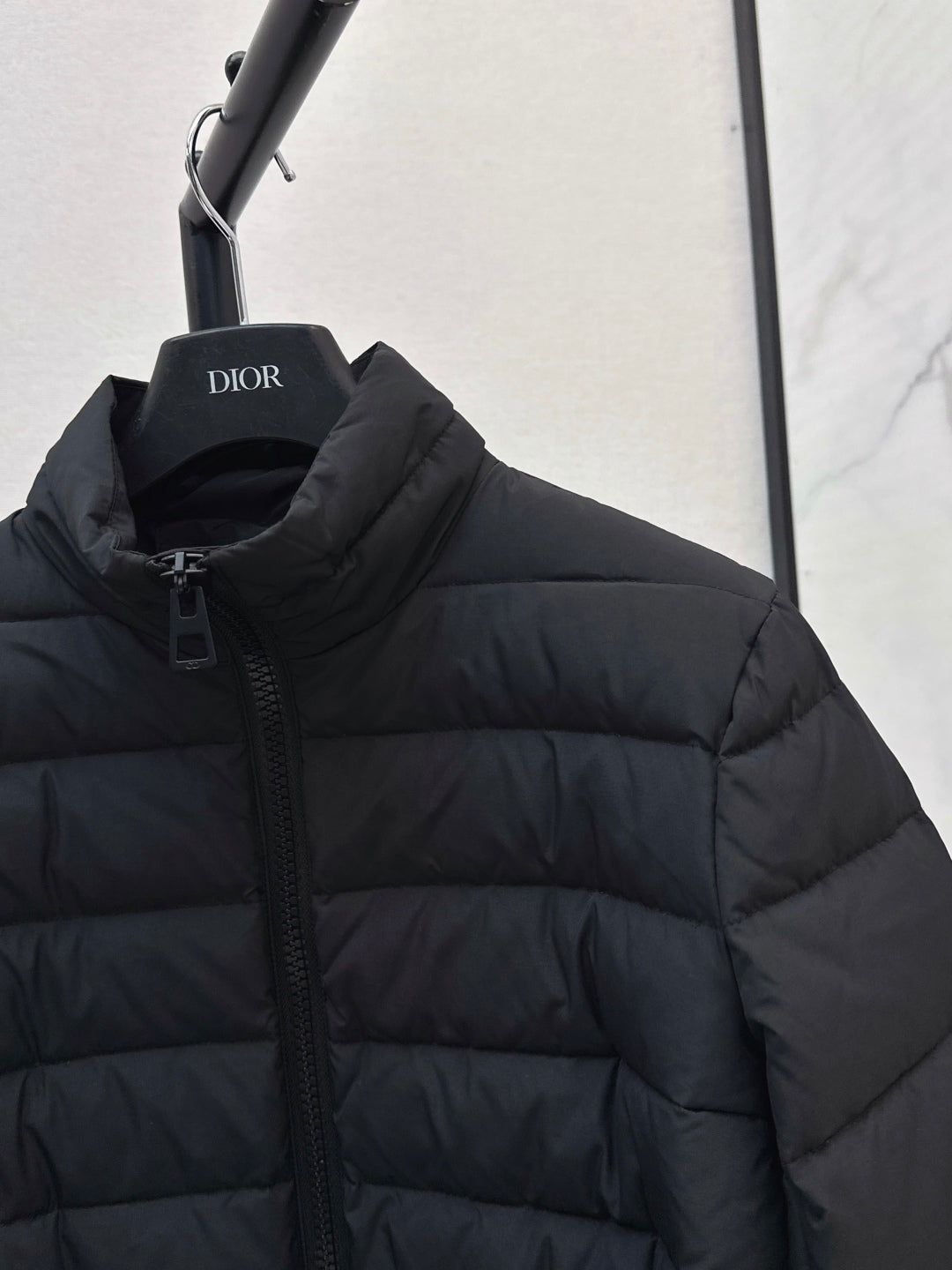 CD 25 Straight-Cut Puffer Jacket Cotton