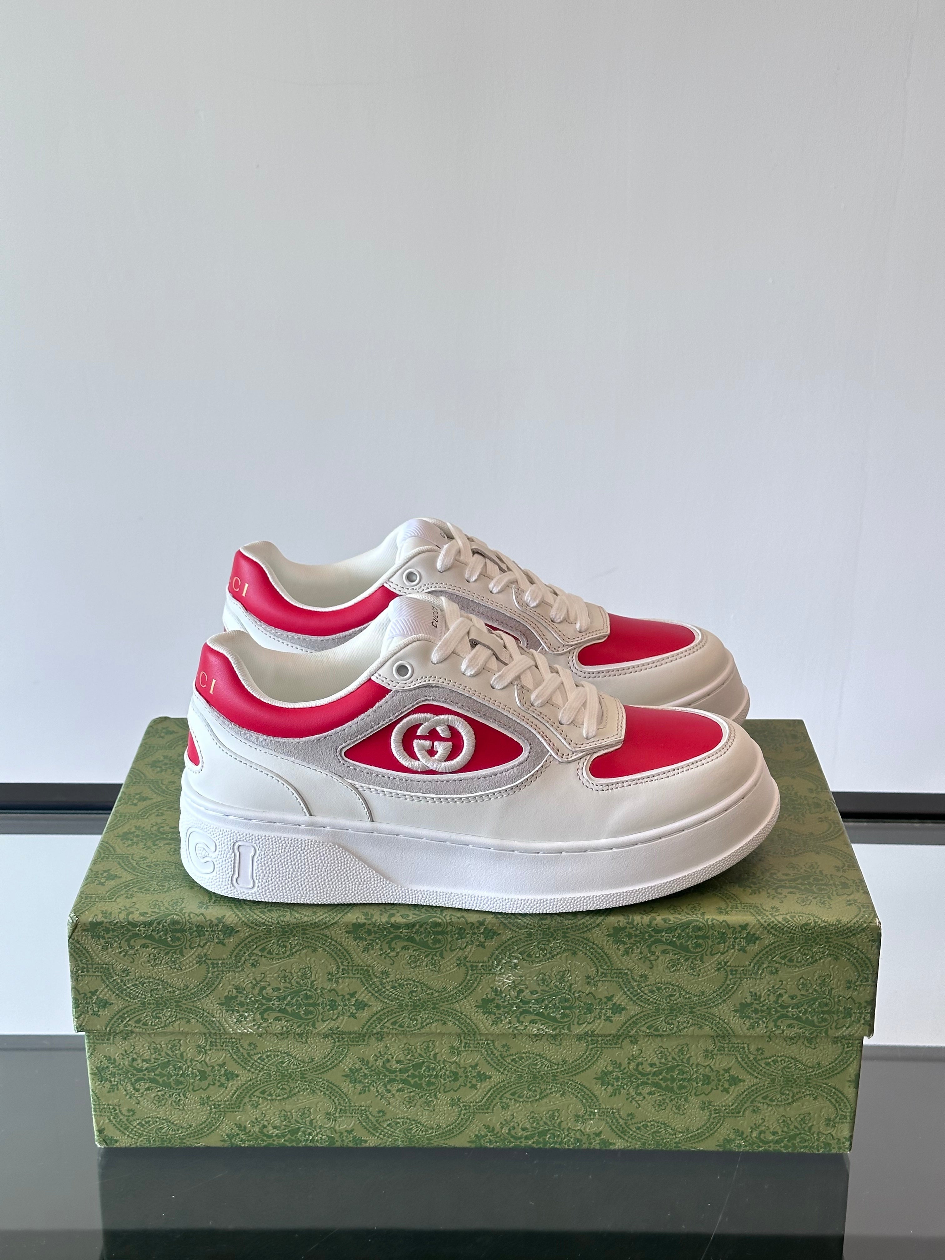 GG Men's Sneaker White Pink Cowhide 535205