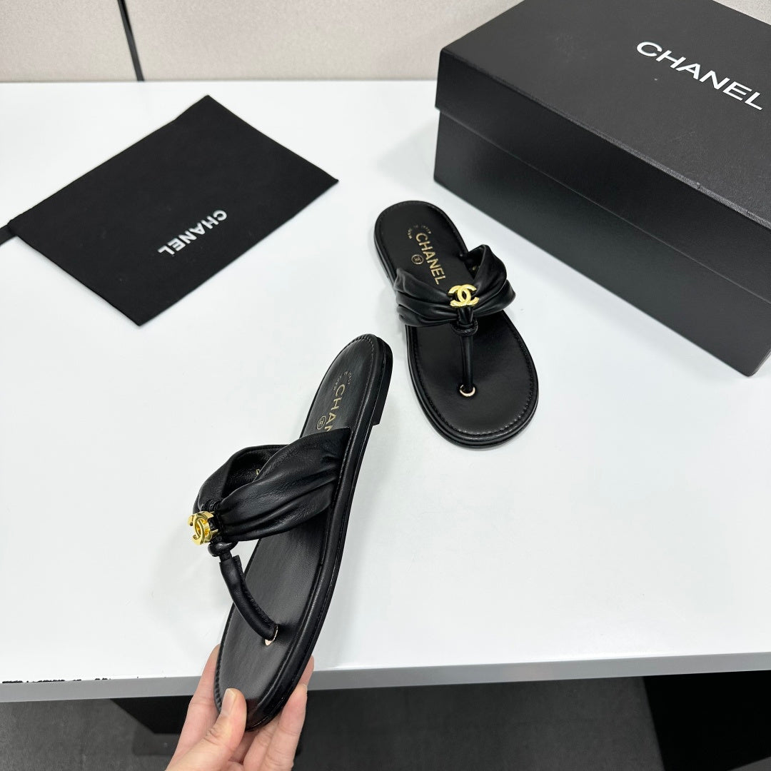Chanel 2026 Thong Sandals Sheepskin 928636