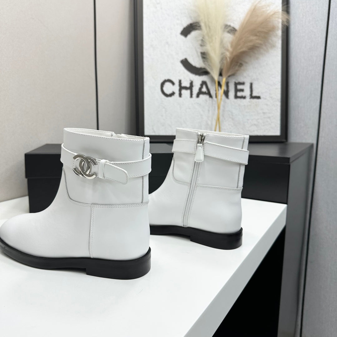 Chanel 2026 CC Logo Belted Boots Cowhide 985942