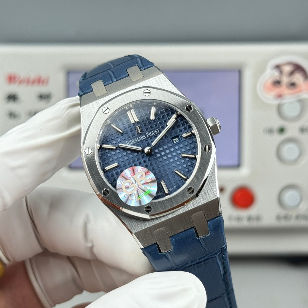 Audemars Piguet Royal Oak Lady 33mm Blue Dial Leather Strap