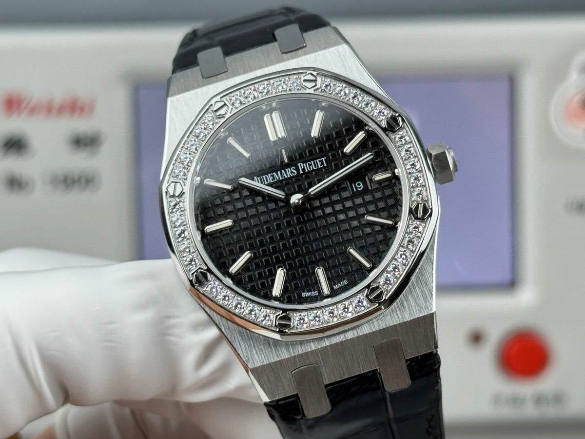 Audemars Piguet Royal Oak Lady 33mm Black Dial Leather Strap