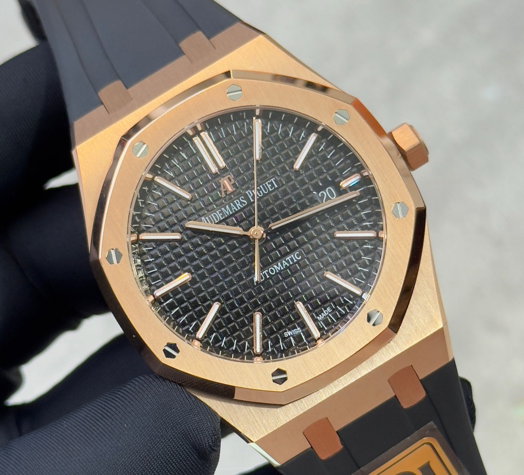 Audemars Piguet Royal Oak Selfwinding 41mm 15400OR Black  Dial Rubber Strap