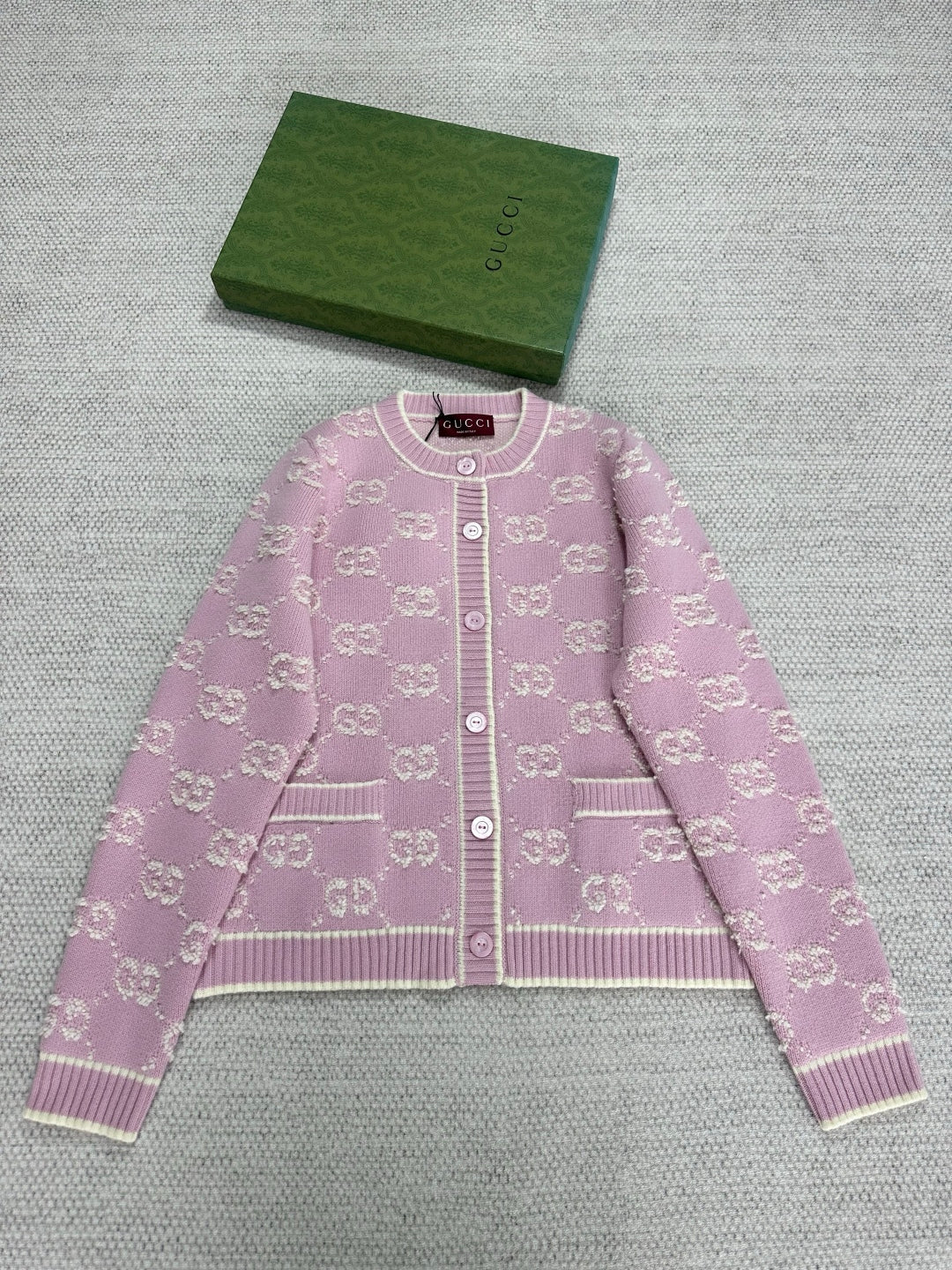 Gucci Knot Jacquard Knitted Cardigan Wool