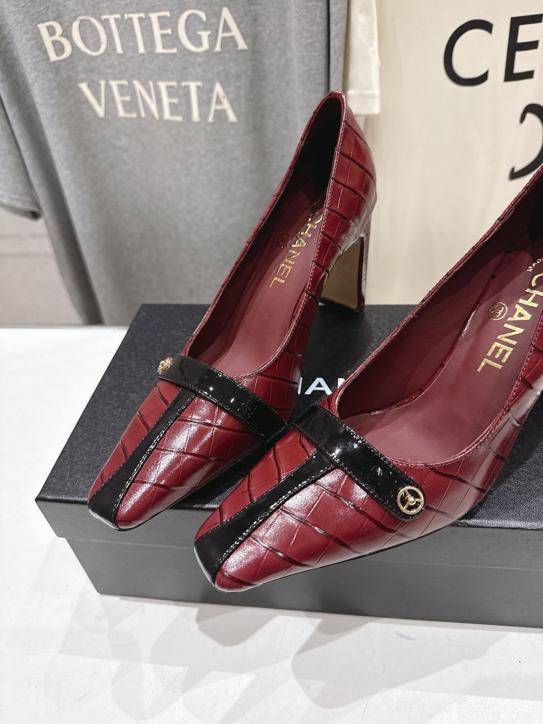 Channel 2026 Embossed Patent Calfskin 85mm Pumps 896450